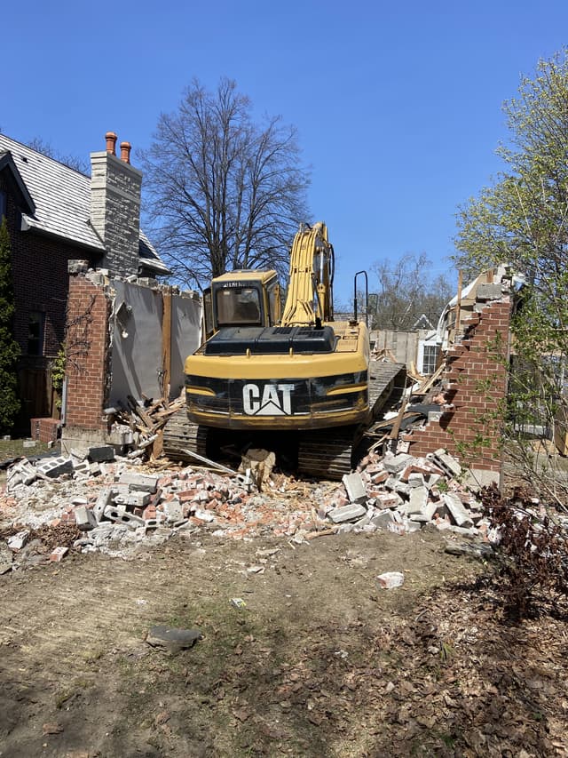 Project image 1 https://assets.mmgcontracting.ca/images/east-york-toronto-1-by-mmg-contracting-canada.jpg MMG Contracting Canada